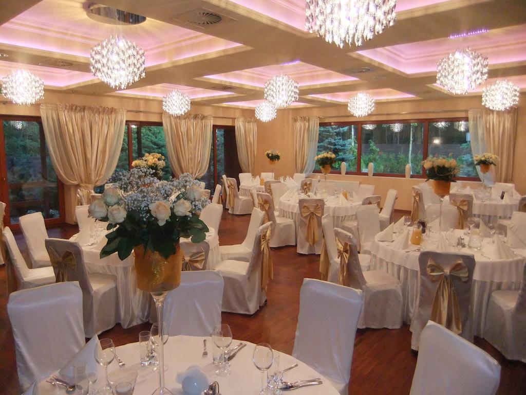 Agat Hotel Łódź Extérieur photo
