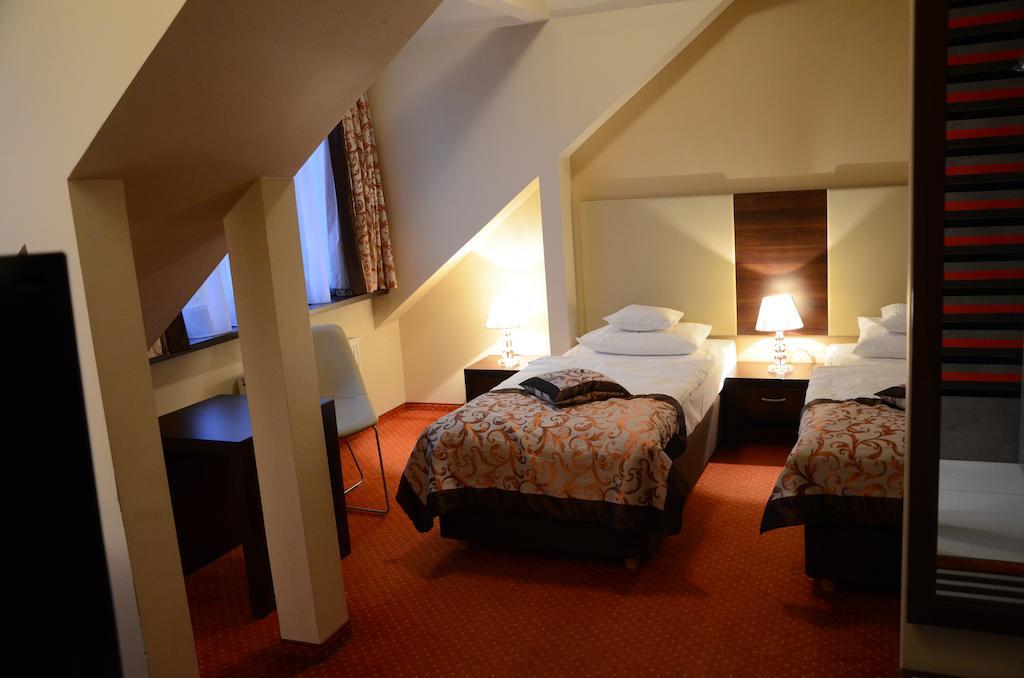 Agat Hotel Łódź Chambre photo